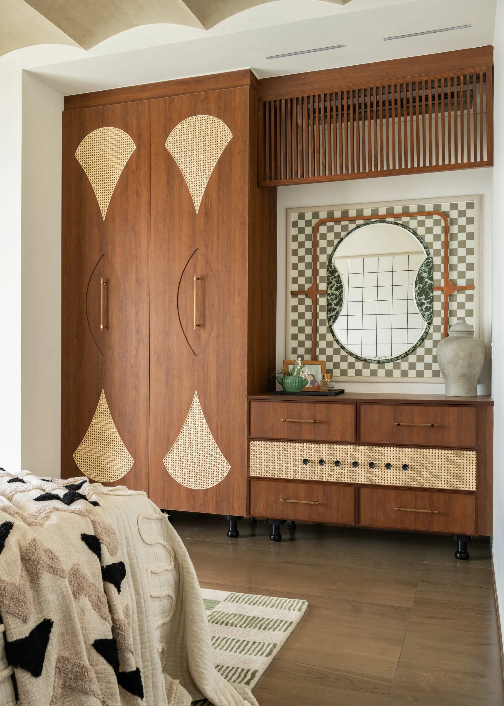 Walnut wardrobe with a lattice mirror