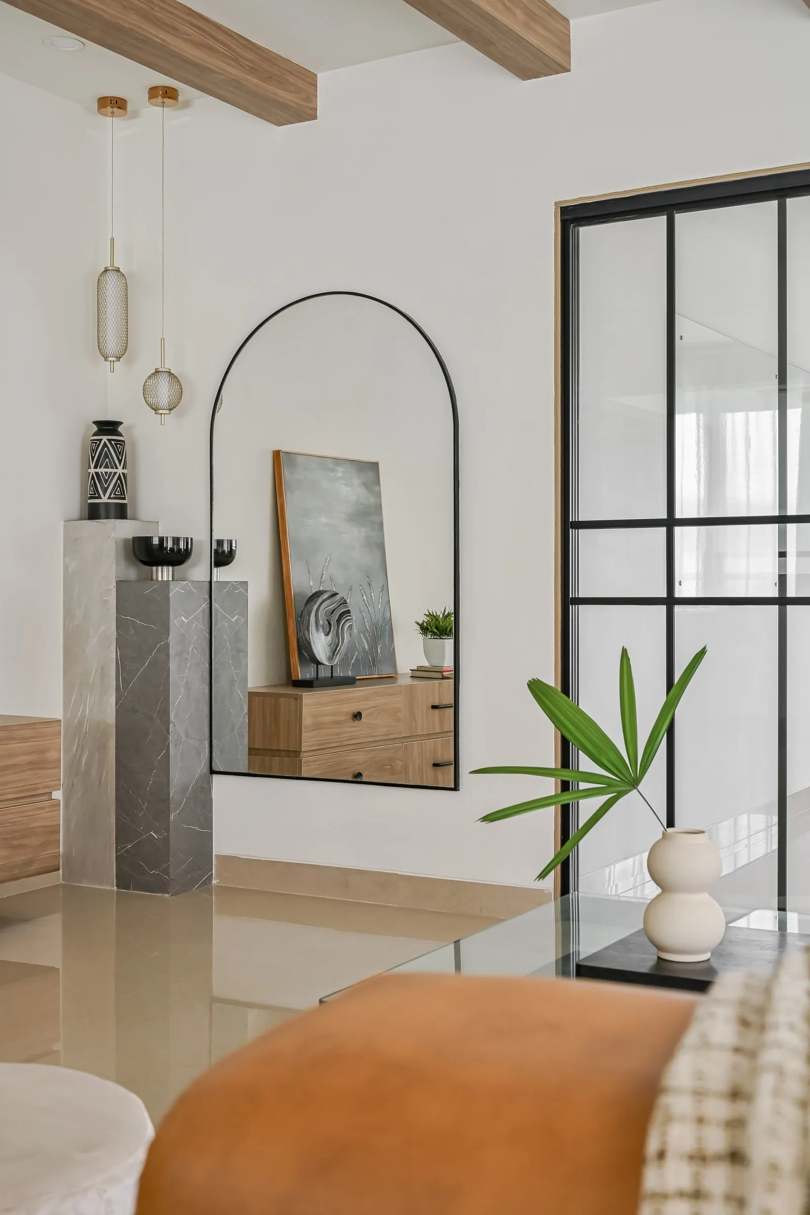 Arched mirror